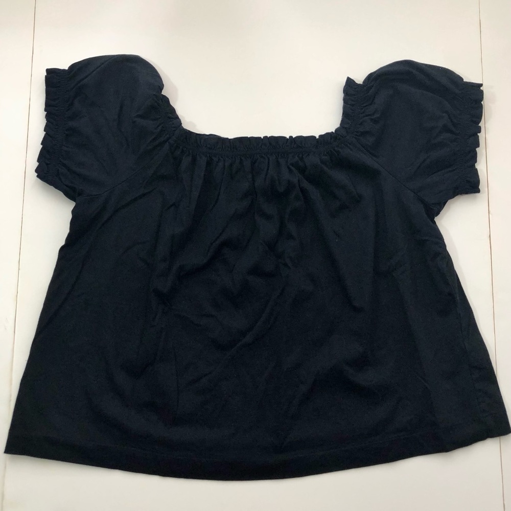 H&M Black Shirred Puff Short Sleeve Top